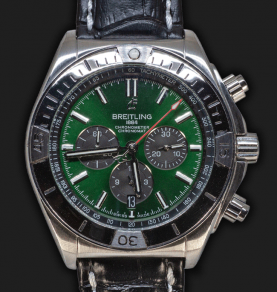 Breitling Chronomat B01 Bentley Green 