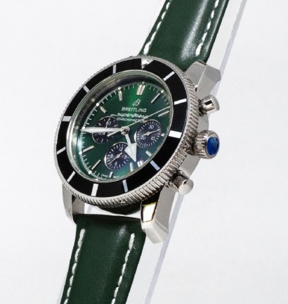 Breitling Superocean B01 Chronograph 44 Green