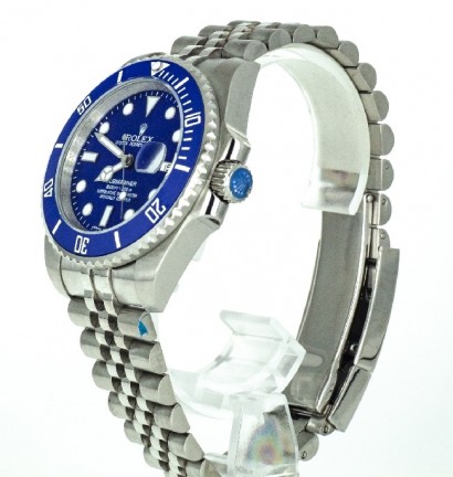 Rolex Submariner Date Blue Jubilee